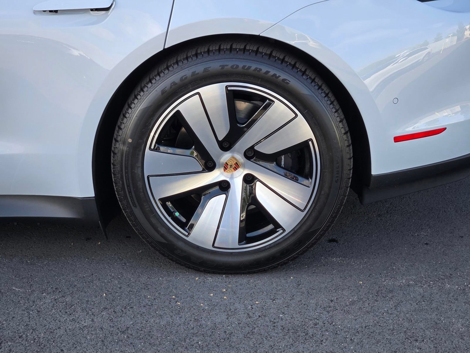New 2026 Porsche Taycan RWD image 12