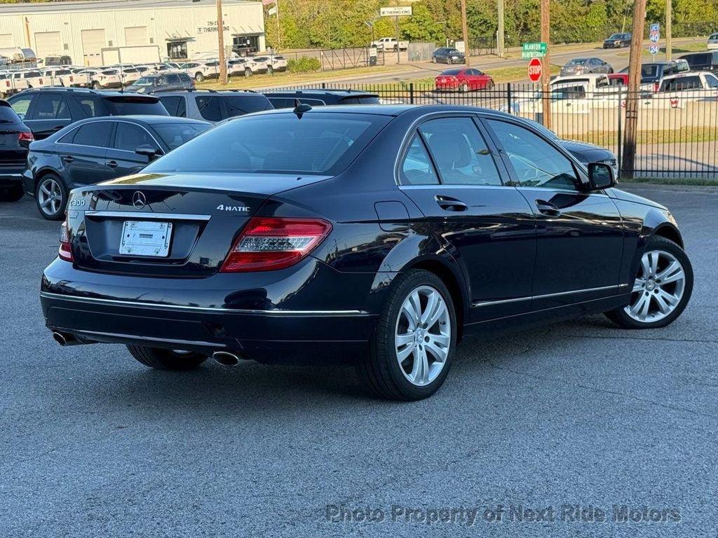 Used 2009 Mercedes-Benz C 300 4MATIC Sedan image 2