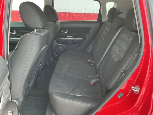 Used 2013 Kia Soul + image 35