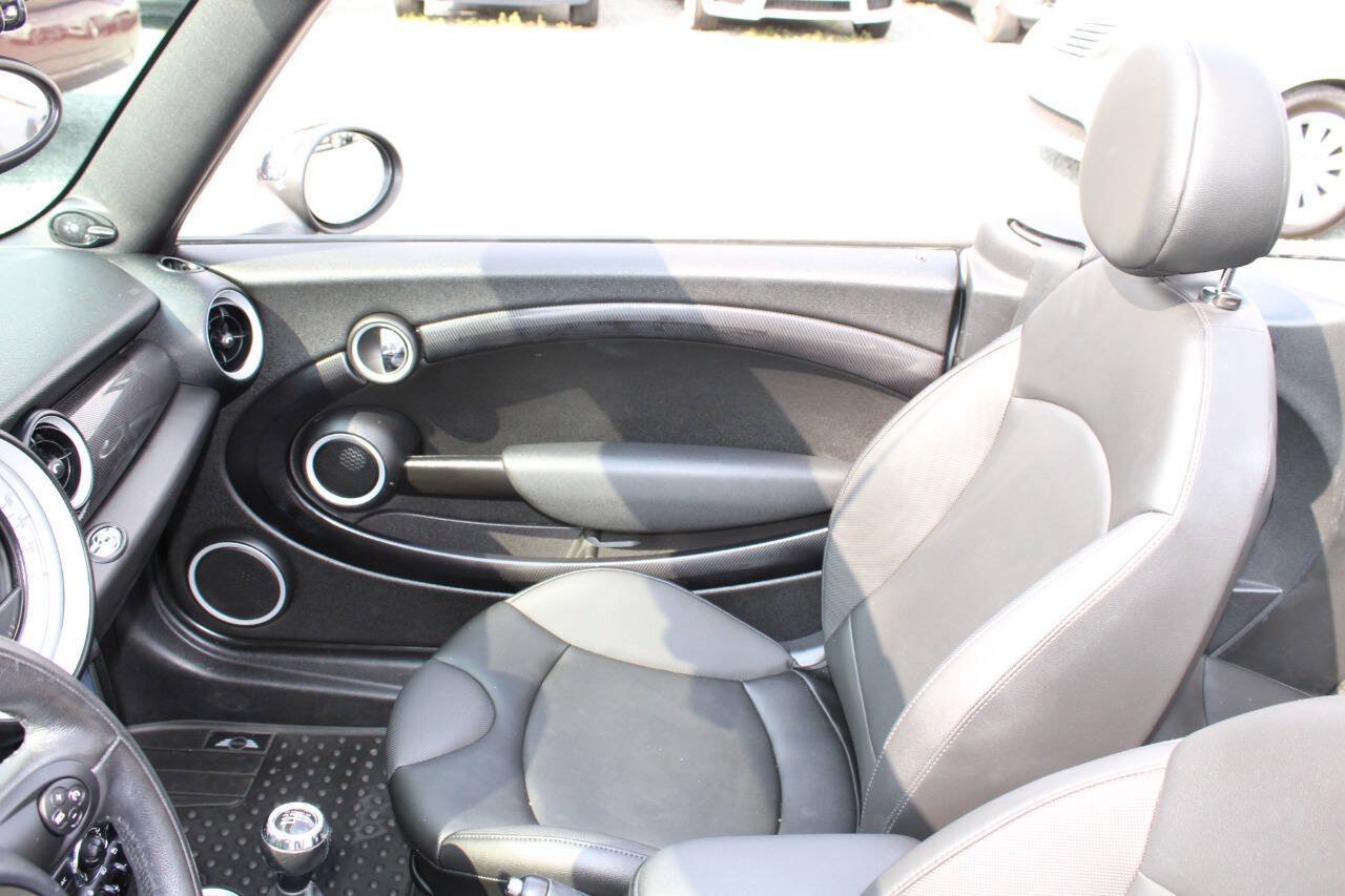 Used 2013 MINI Cooper S FWD image 22