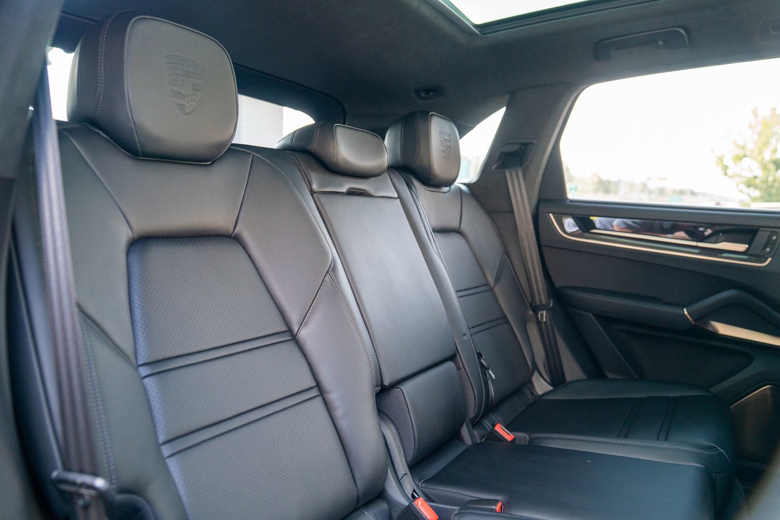 New 2025 Porsche Cayenne Turbo image 23