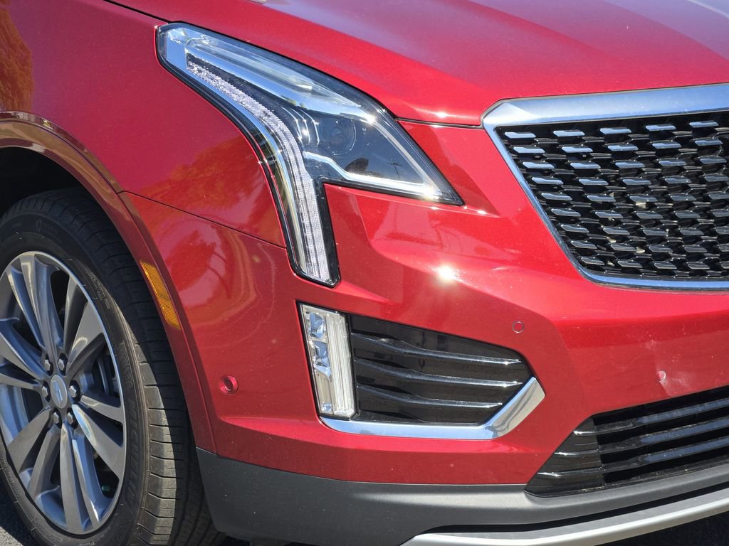 Used 2024 Cadillac XT5 Premium Luxury w/ Technology Package FWD image 9