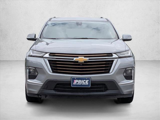 Used 2023 Chevrolet Traverse High Country FWD image 2