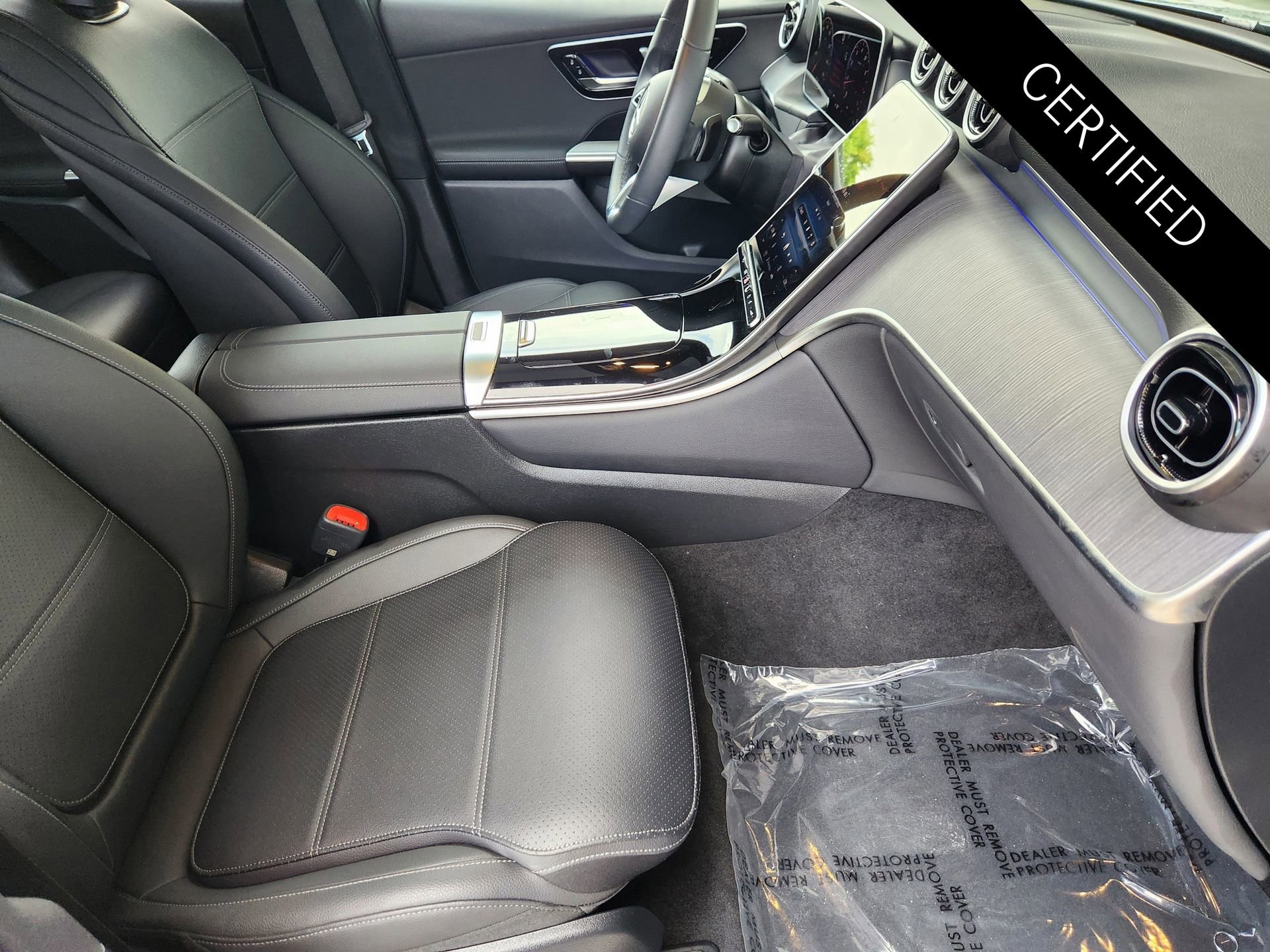Certified 2026 Mercedes-Benz GLC 300 image 3