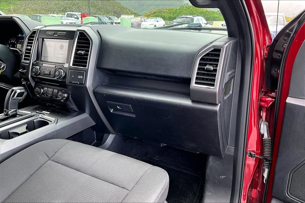 Used 2016 Ford F150 XLT w/ Equipment Group 302A Luxury image 16