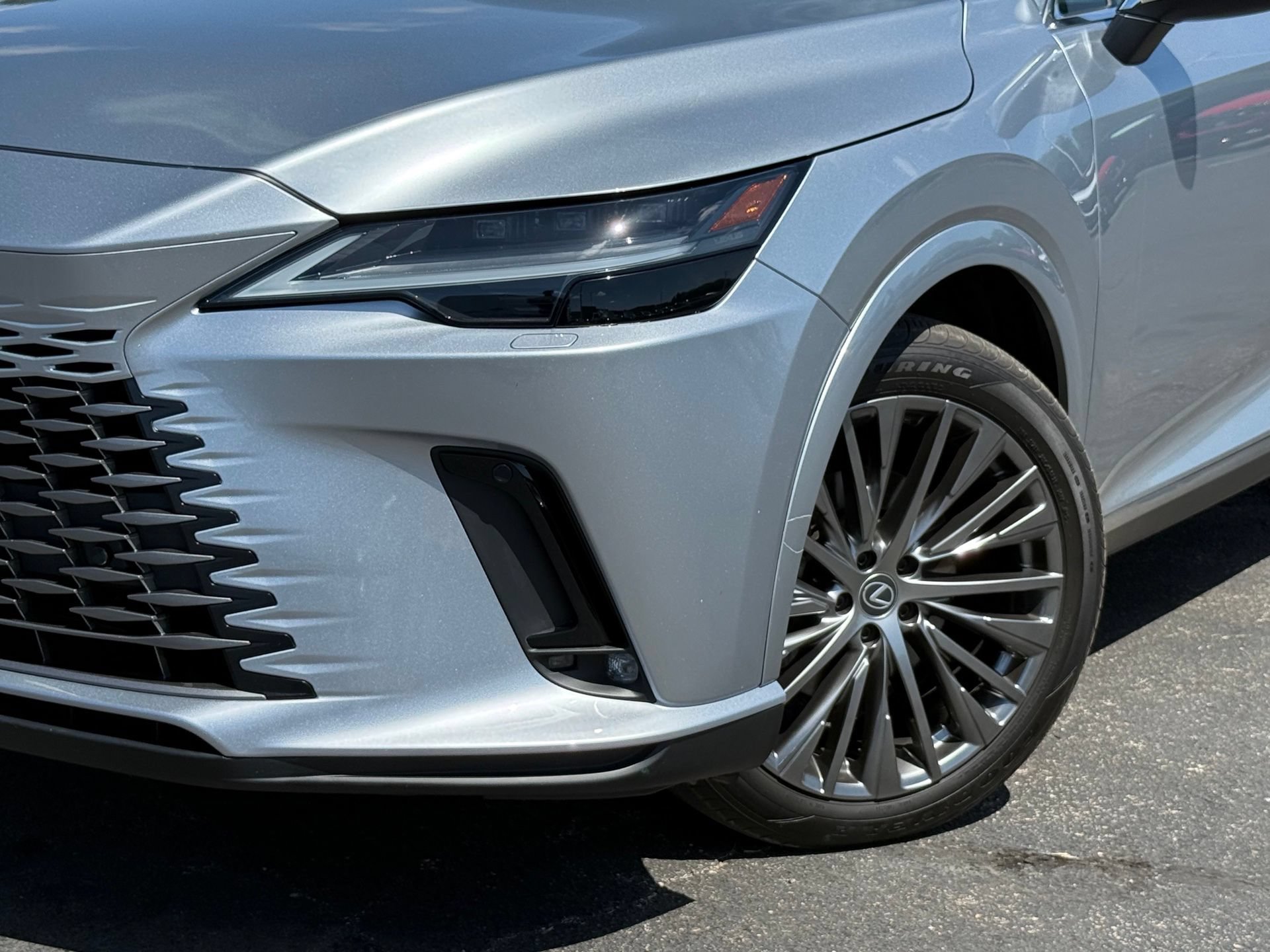 Used 2023 Lexus RX 350 FWD w/ Accessory Package (Z1) image 3
