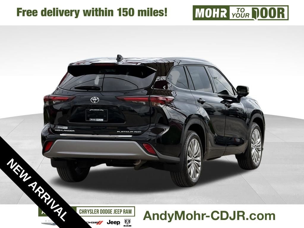 Used 2024 Toyota Highlander Platinum image 7