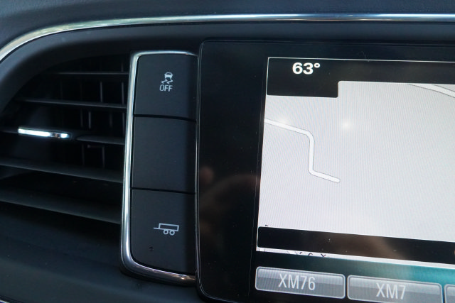 Used 2018 Buick Enclave Premium w/ Trailering Package FWD image 18