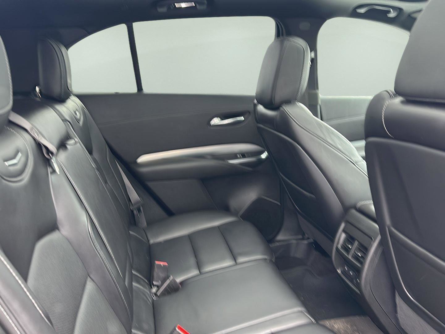 Used 2020 Cadillac XT4 Premium Luxury image 29