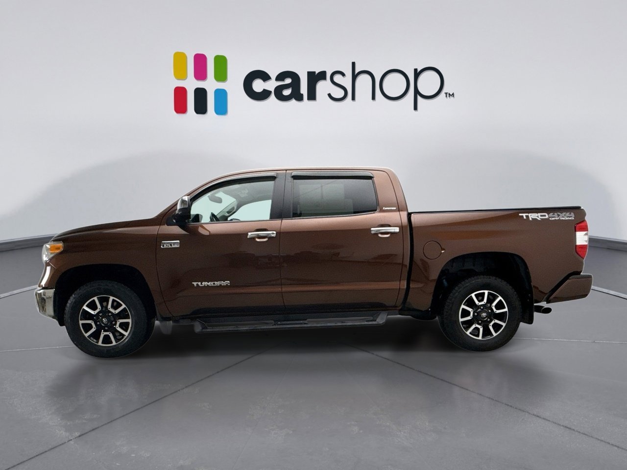 Used 2017 Toyota Tundra Limited w/ Limited Premium Package image 2