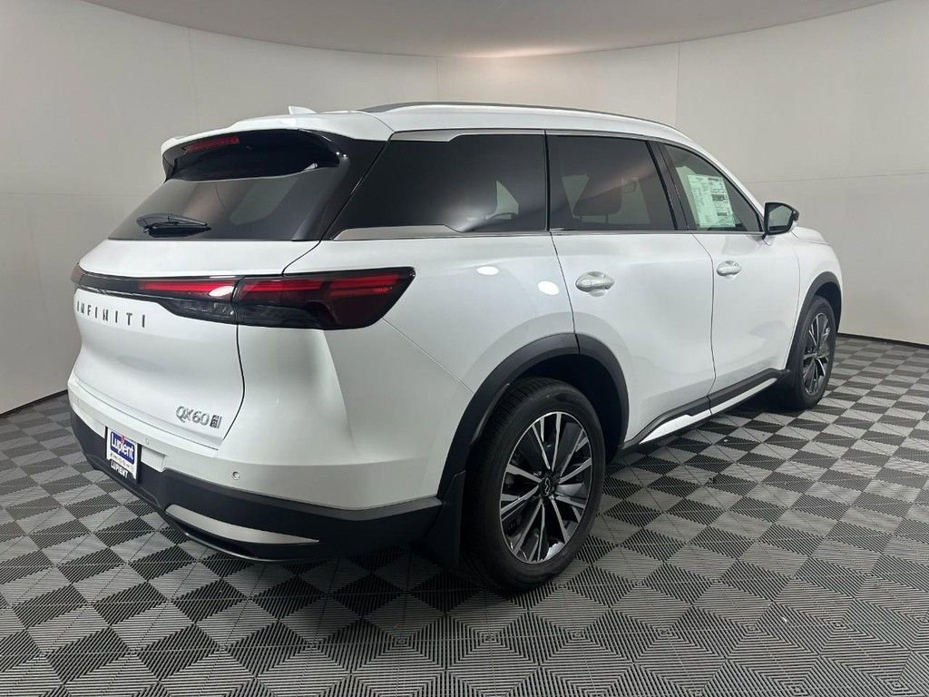 New 2026 INFINITI QX60 Luxe w/ Cargo Package image 3