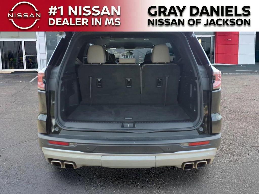 Used 2025 GMC Acadia Elevation w/ Elevation Premium Package FWD image 8