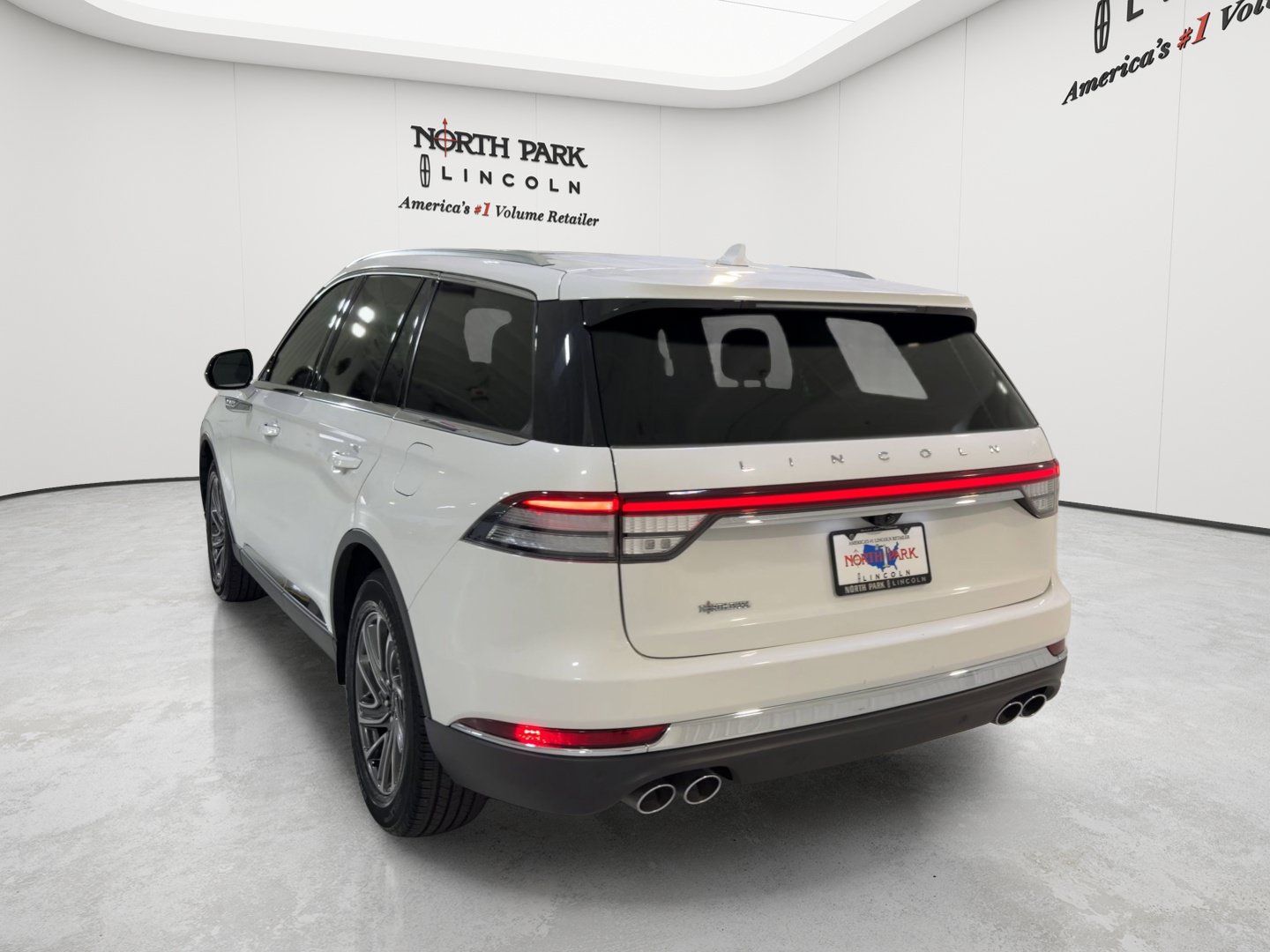 Used 2024 Lincoln Aviator 2WD image 8