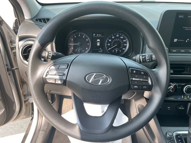 Used 2023 Hyundai Kona SEL FWD image 25