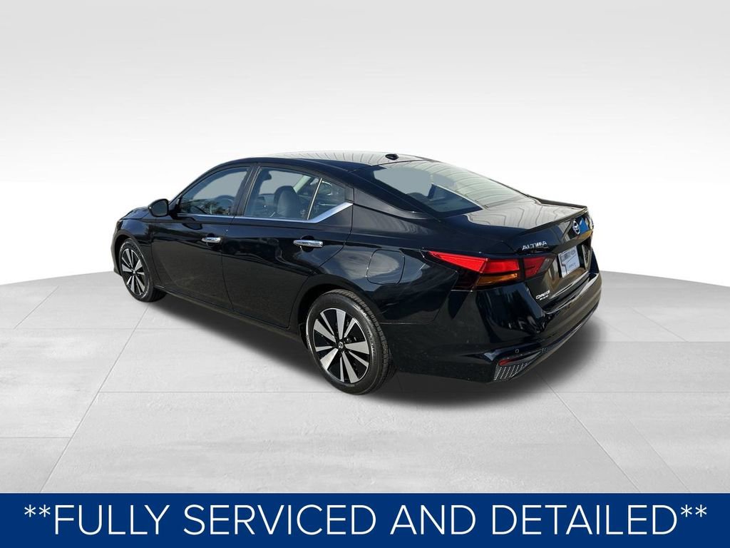 Used 2022 Nissan Altima 2.5 SV image 10