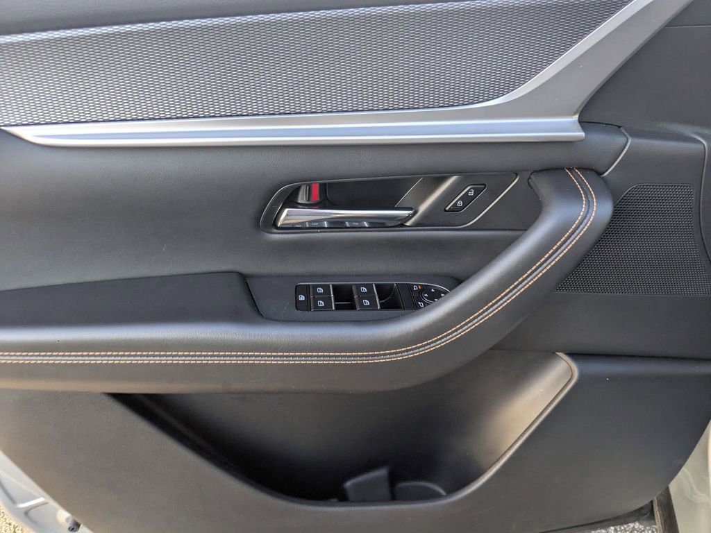 Used 2025 MAZDA CX-90 3.3 Turbo w/ Premium Sport Pkg image 14