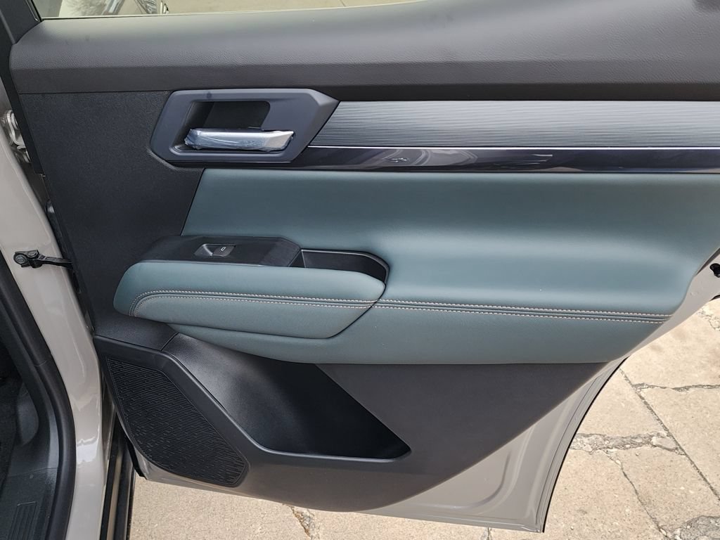New 2026 GMC Terrain AT4 AWD/4WD image 42