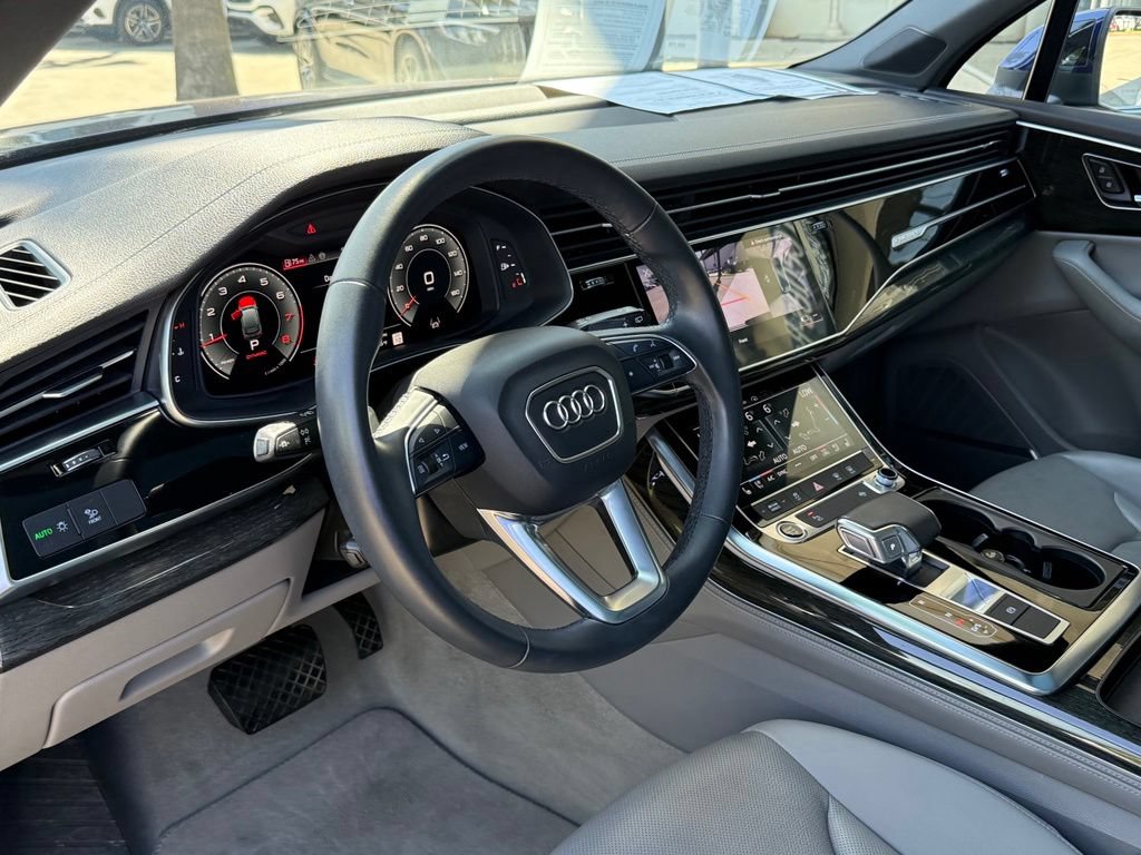Used 2024 Audi Q7 2.0T Premium Plus w/ Premium Plus Package AWD/4WD image 22
