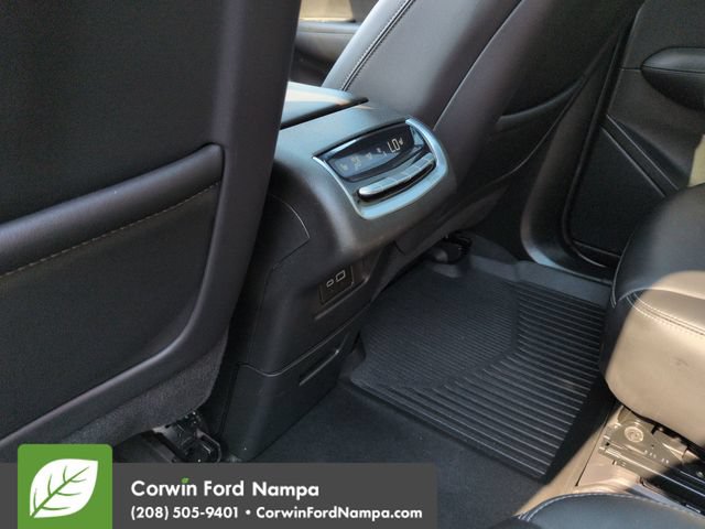 Used 2024 Cadillac XT6 Sport w/ Technology Package AWD/4WD image 27