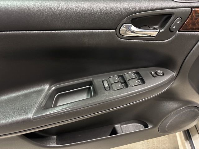 Used 2012 Chevrolet Impala LT image 9
