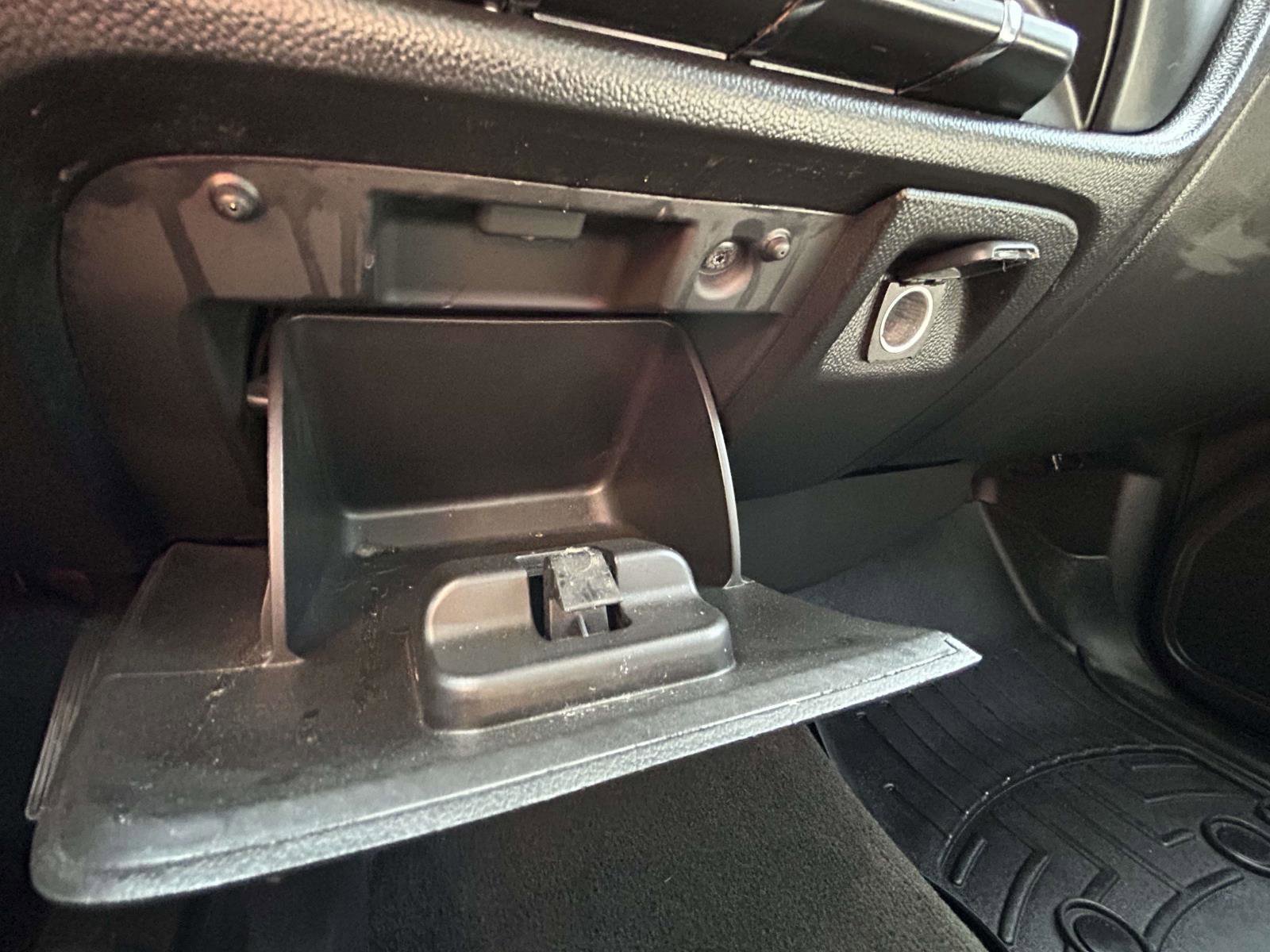 Used 2017 Chevrolet Silverado 1500 W/T AWD/4WD image 24
