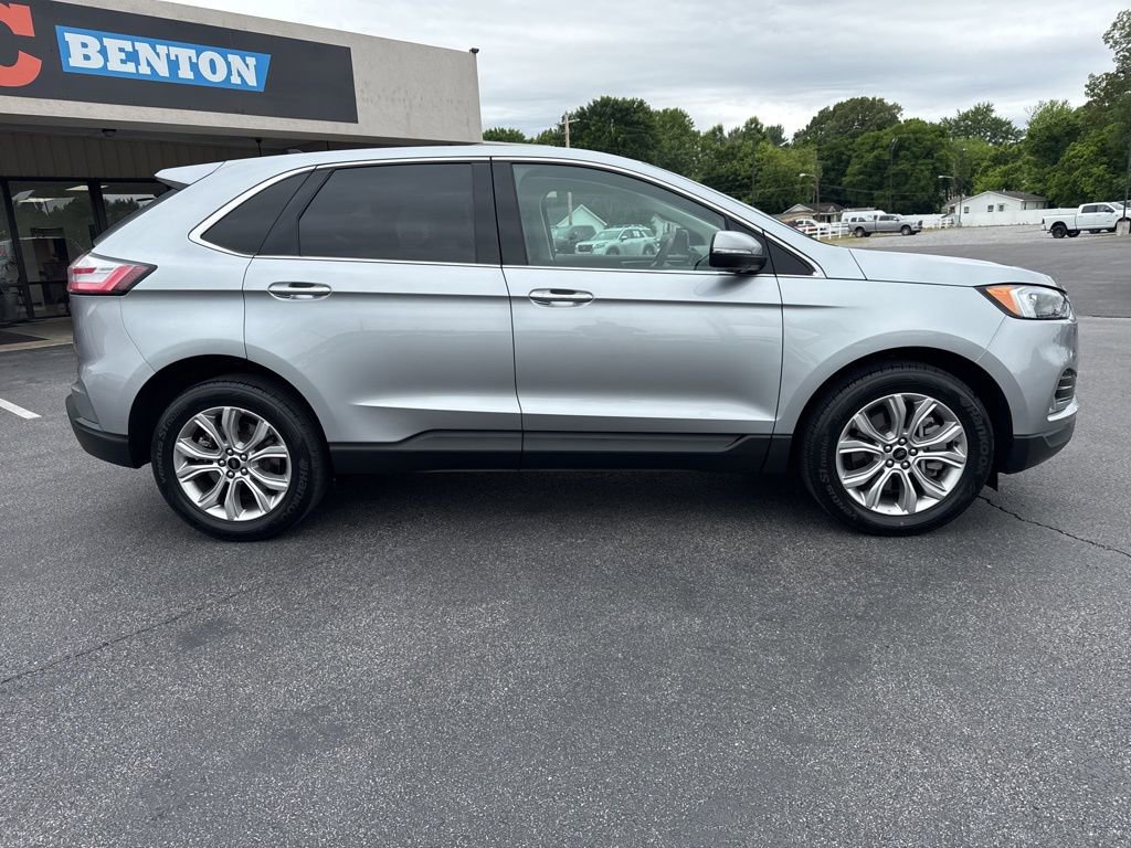 Used 2024 Ford Edge Titanium image 31