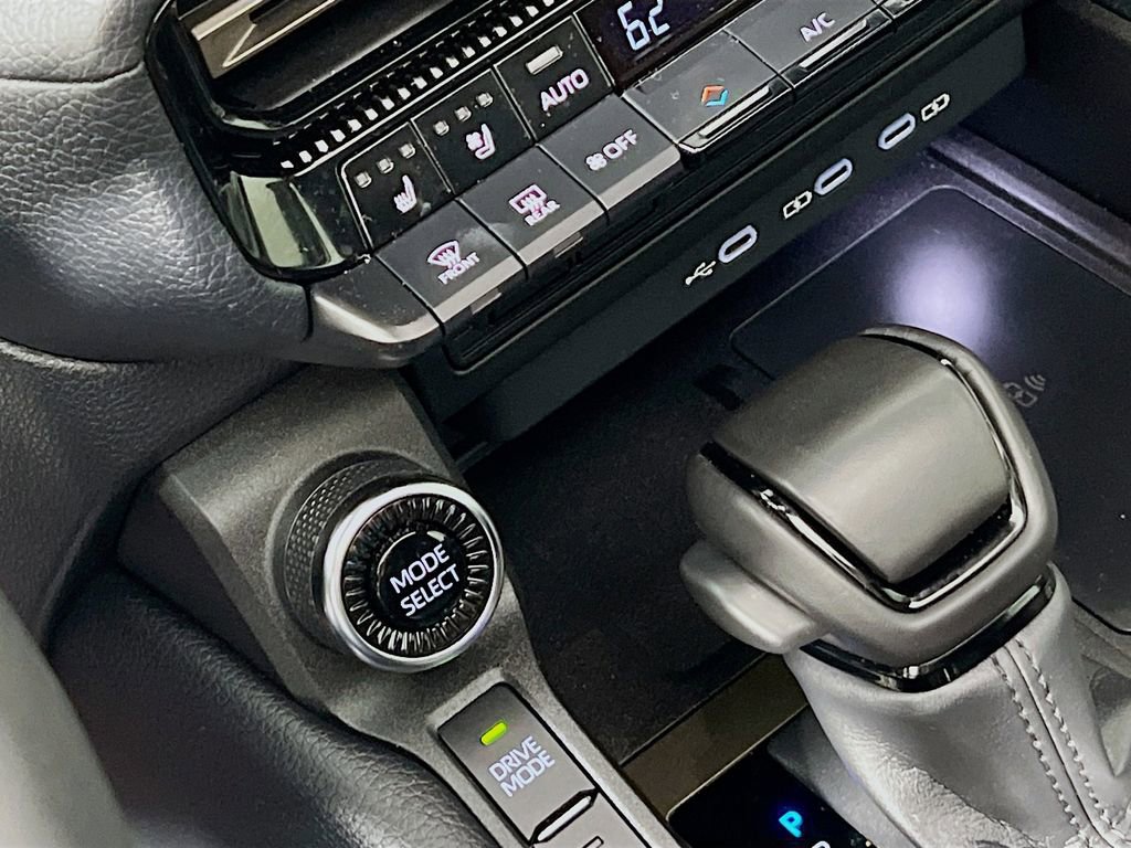 Used 2024 Toyota Land Cruiser w/ Premium Package image 20