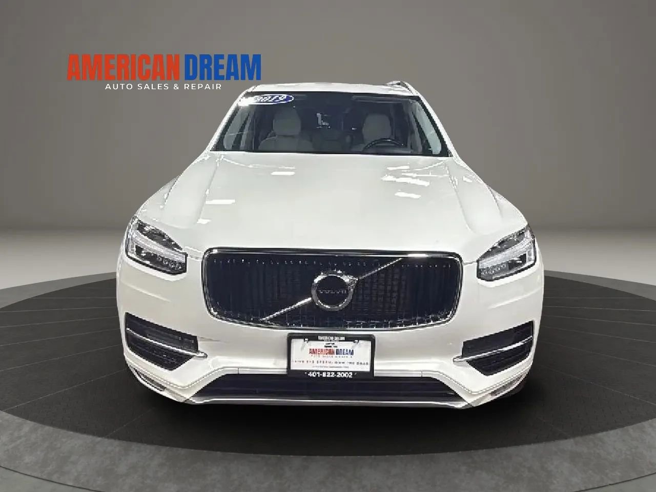 Used 2019 Volvo XC90 T5 Momentum w/ Multimedia Package AWD/4WD image 8