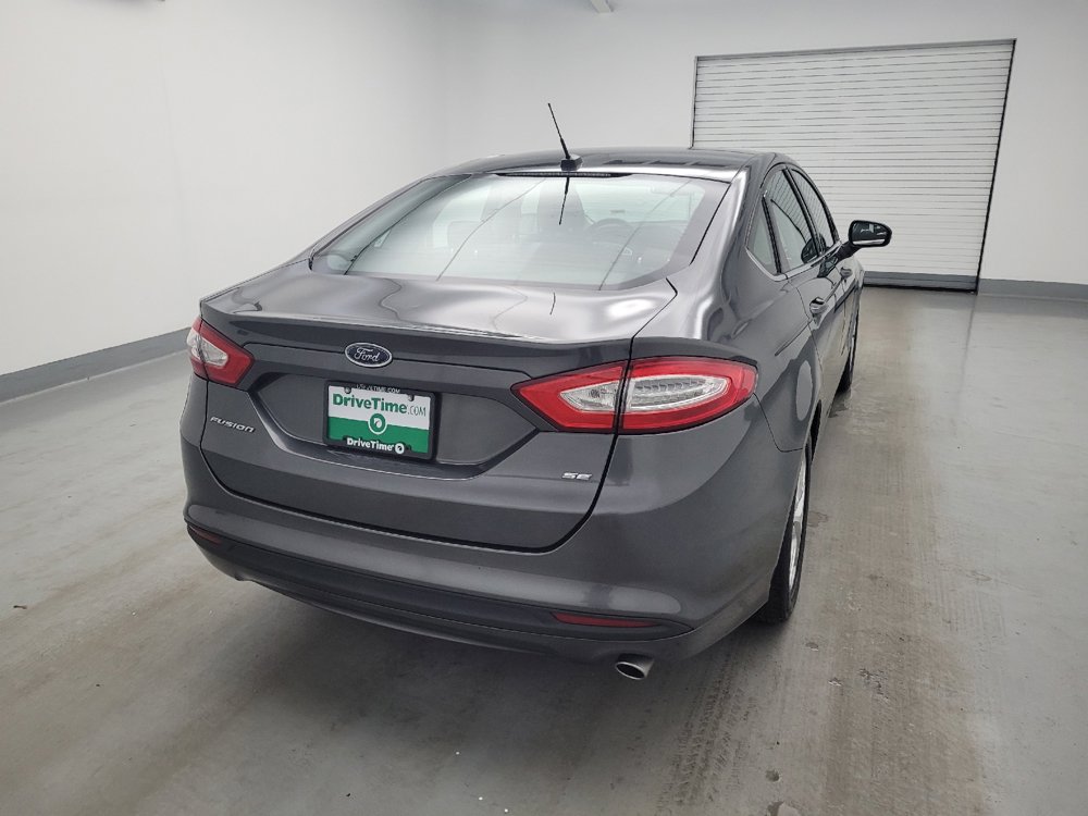 Used 2015 Ford Fusion SE FWD image 7