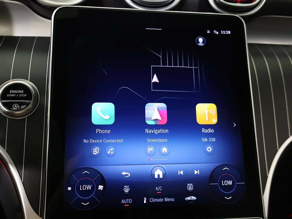 Used 2025 Mercedes-Benz GLC 300 4MATIC image 52