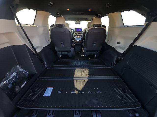 Certified 2026 Toyota Sienna Limited FWD image 13