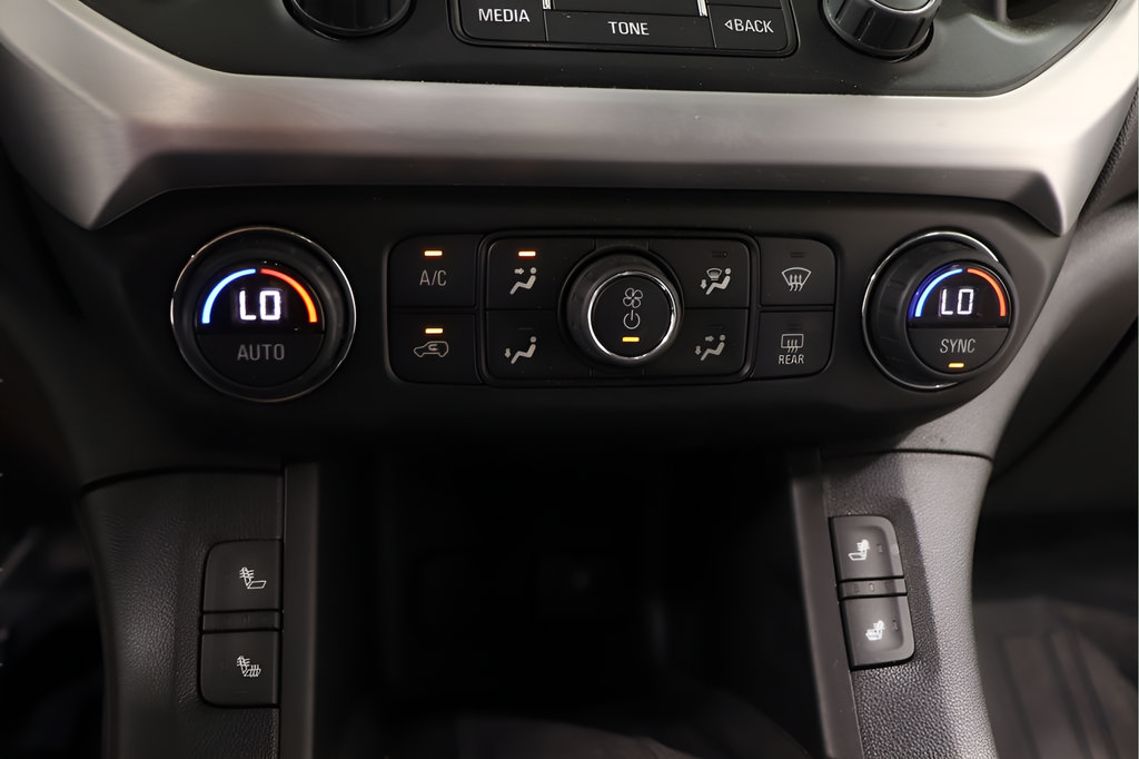Used 2019 GMC Acadia SLT w/ LPO, Floor Liner Package AWD/4WD image 11
