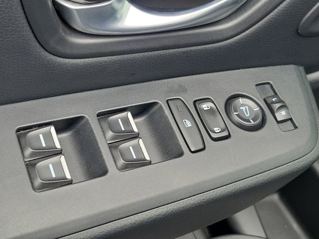 Certified 2025 Honda Pilot Touring image 22