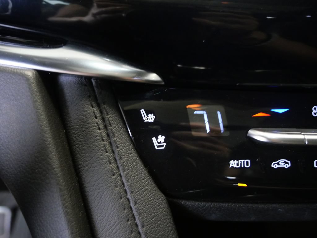 Used 2023 Cadillac XT6 Sport w/ LPO, ONYX Package AWD/4WD image 36