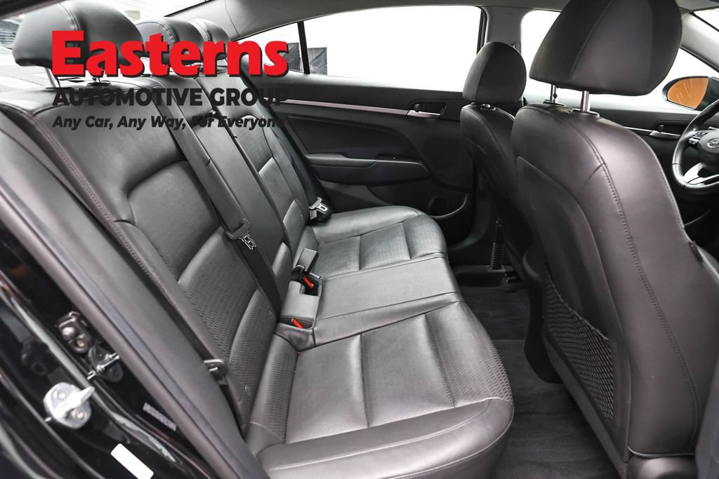 Used 2020 Hyundai Elantra Limited w/ Winter Weather Package FWD image 26