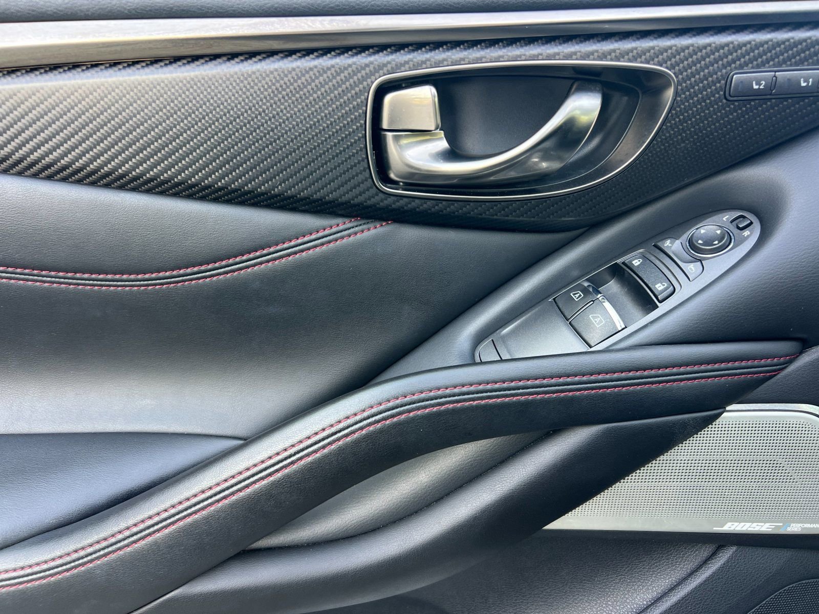 Used 2022 INFINITI Q60 Red Sport 400 w/ Carbon Fiber Package image 11