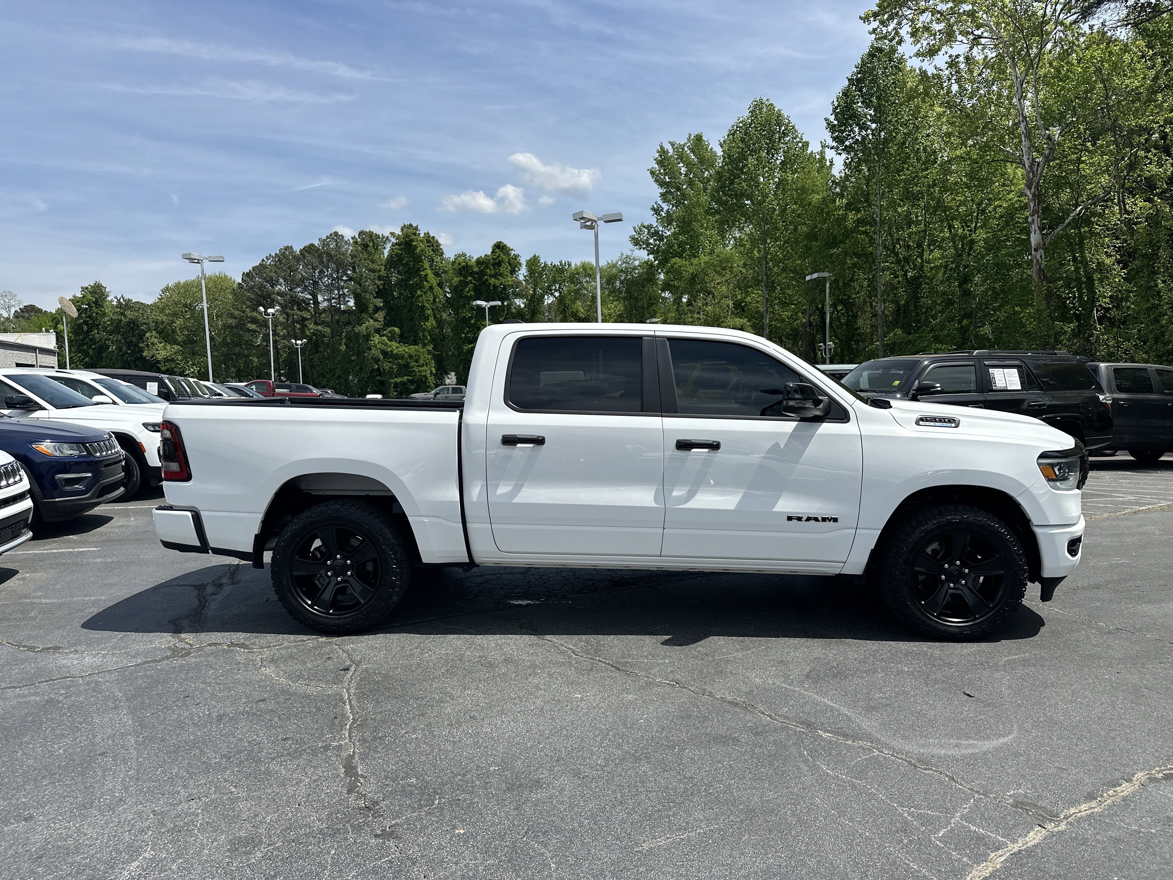 Used 2023 RAM 1500 Big Horn AWD/4WD image 10