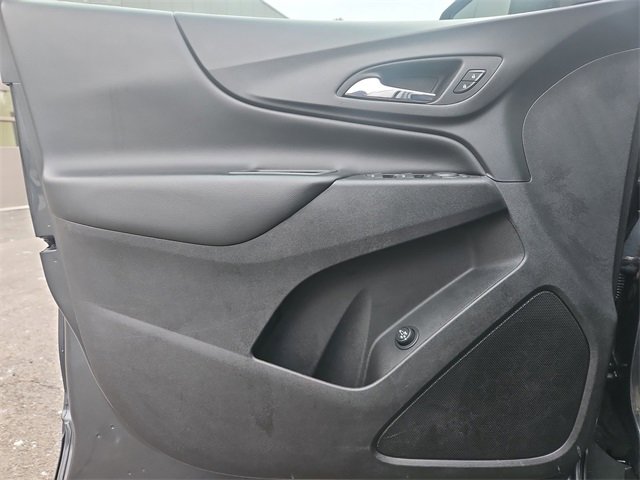 Used 2020 Chevrolet Equinox LT image 23