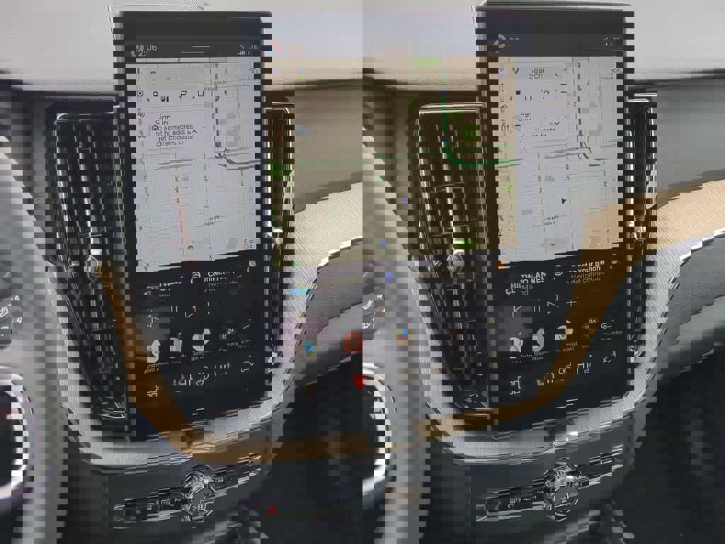 New 2026 Volvo XC60 B5 Plus w/ Protection Package Premier image 26