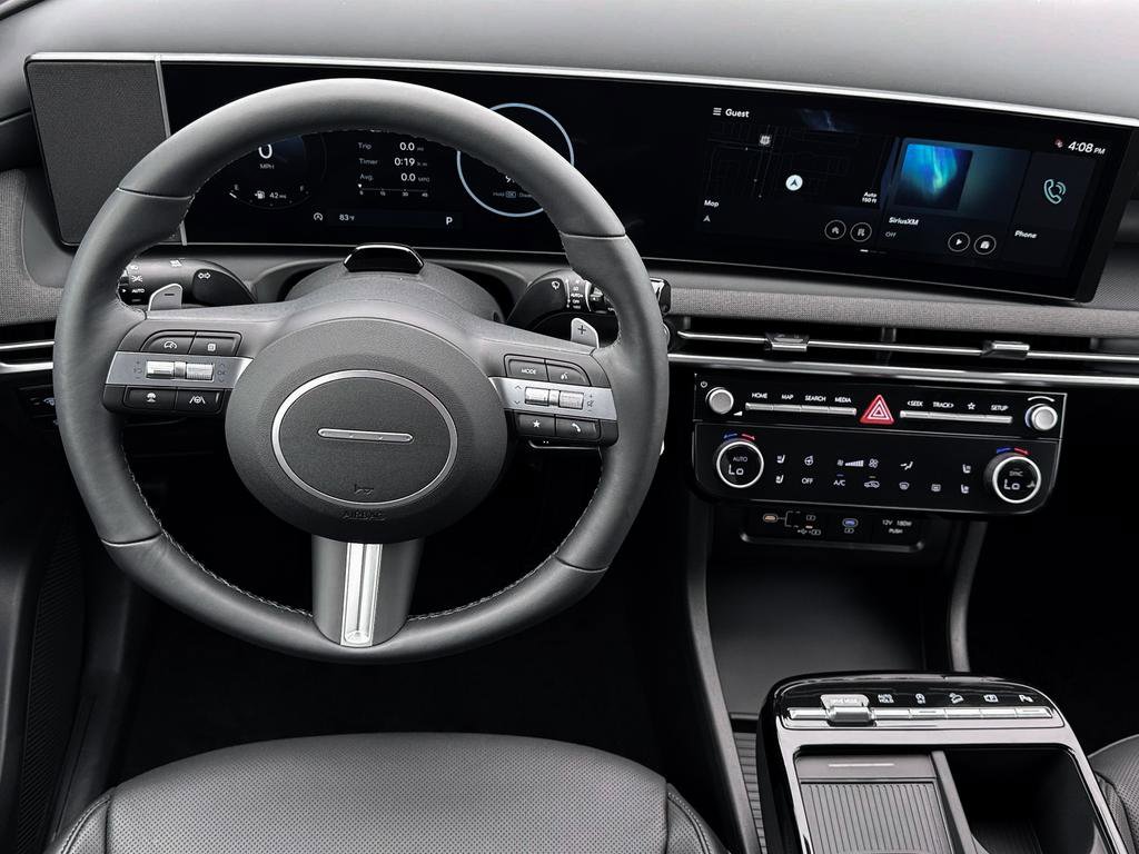 New 2026 Hyundai Tucson Limited FWD image 17