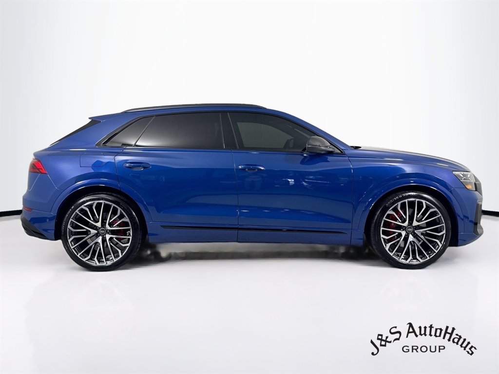 Used 2024 Audi SQ8 Prestige w/ Prestige Package AWD/4WD image 8