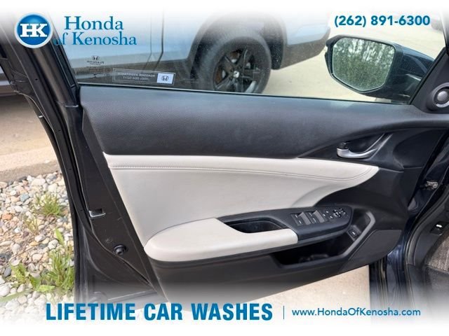 Used 2019 Honda Insight Touring image 9