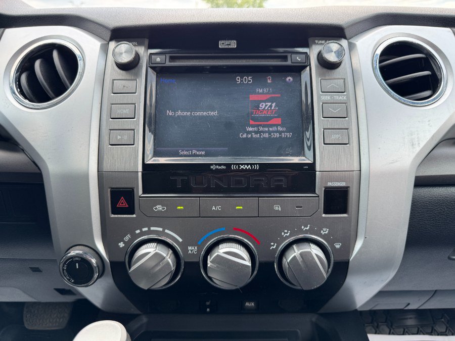 Used 2015 Toyota Tundra SR5 AWD/4WD image 21