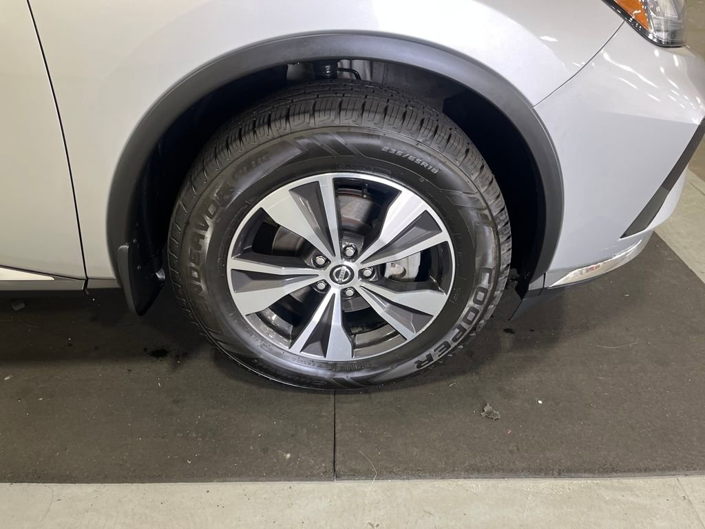 Used 2019 Nissan Murano SV w/ Premium Package image 11