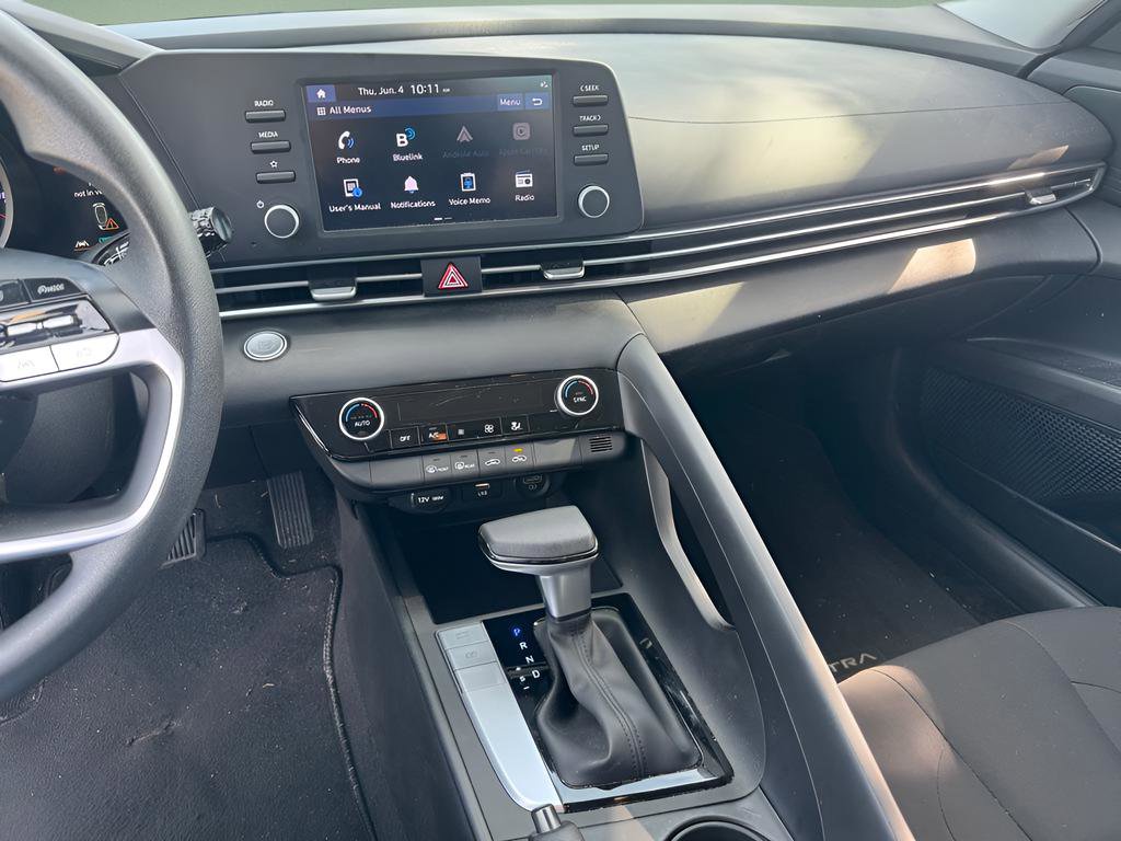 Used 2023 Hyundai Elantra SEL FWD image 27
