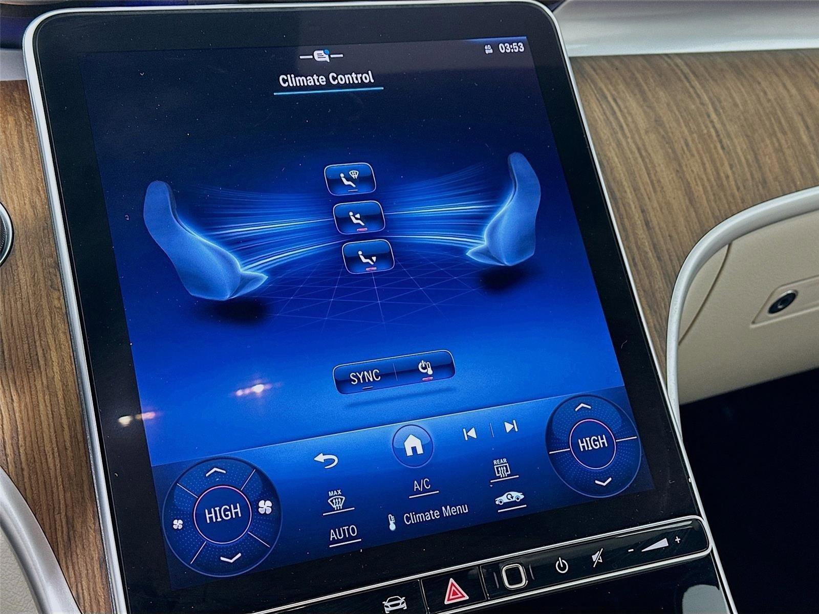 Certified 2023 Mercedes-Benz C 300 4MATIC Sedan image 19