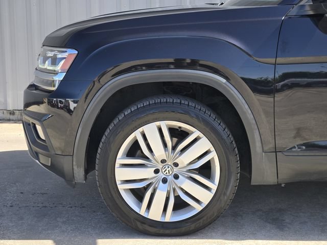 Used 2020 Volkswagen Atlas SE w/ Panoramic Sunroof Package FWD image 11