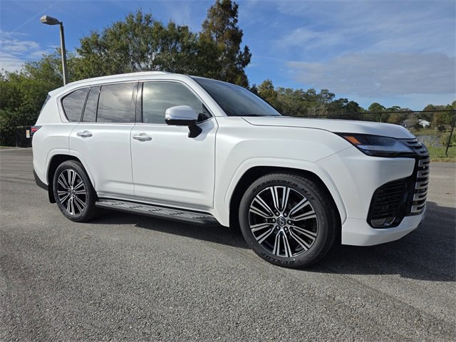 New 2026 Lexus LX 600 4WD w/ Luxury Package image 1