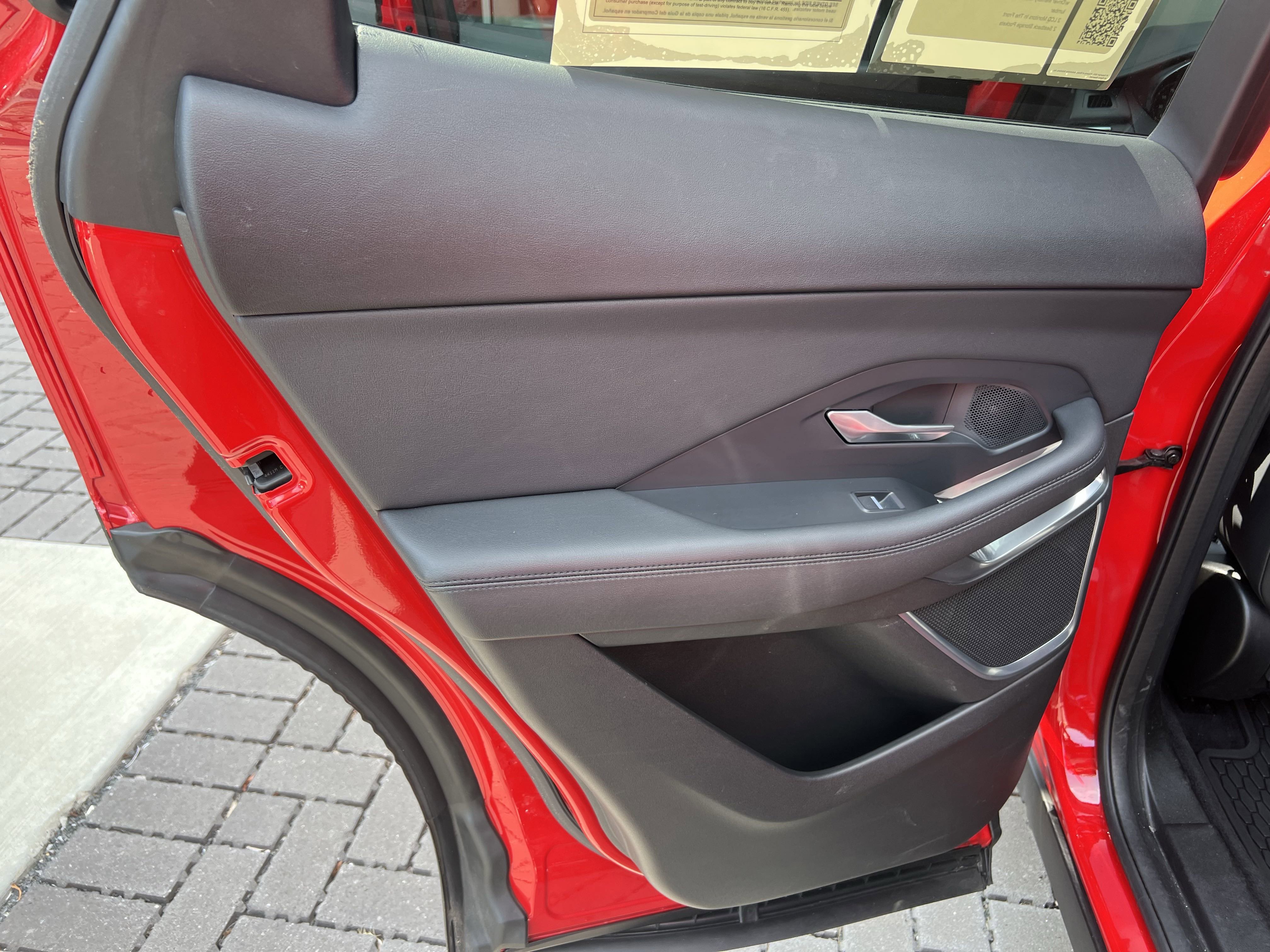 Certified 2022 Jaguar E-PACE SE image 29