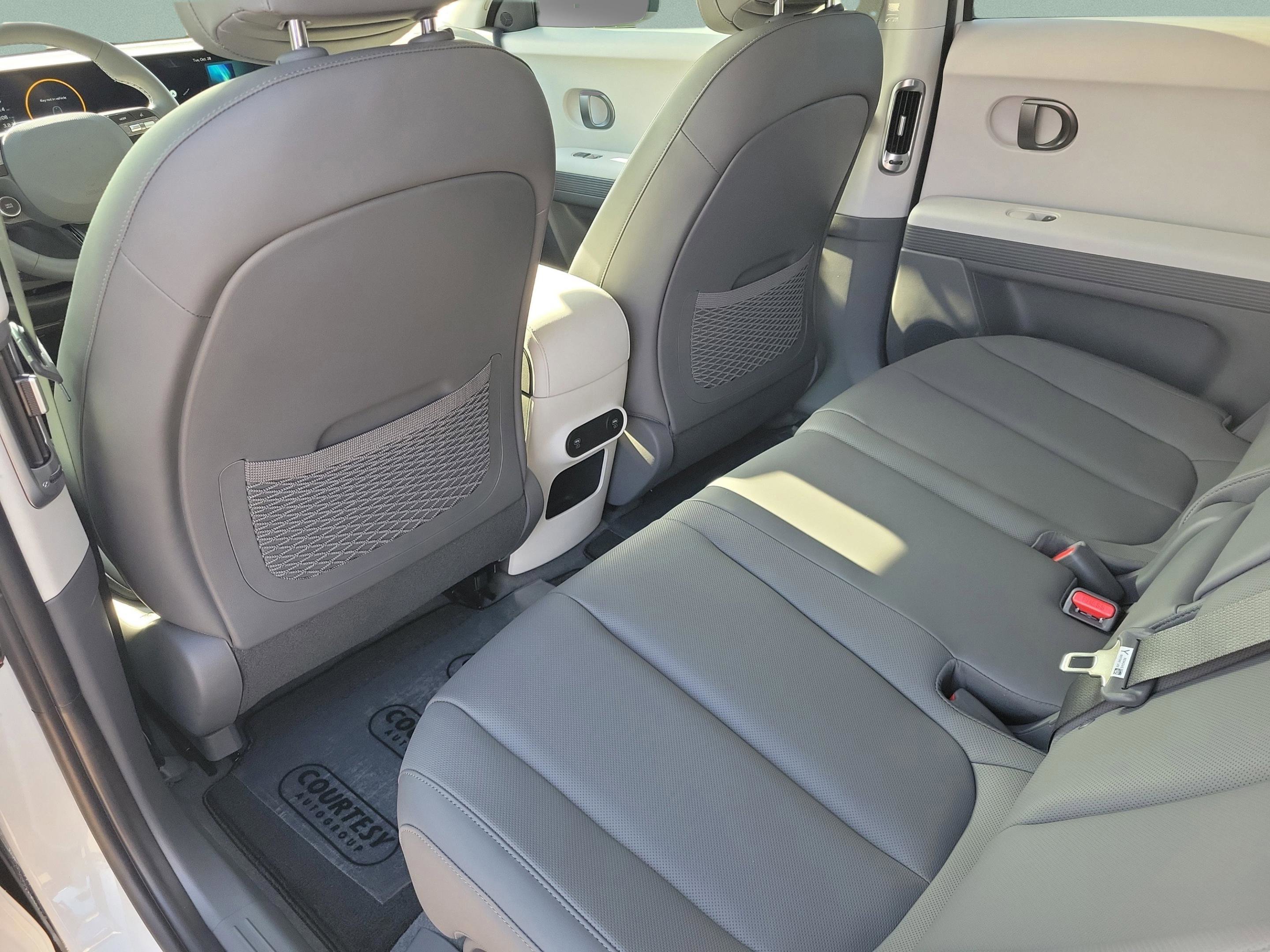 New 2026 Hyundai Ioniq 5 SEL image 8